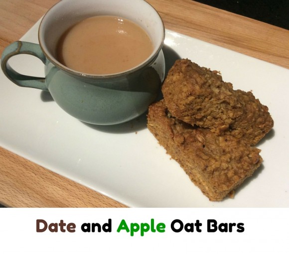 Date and apple oat bars