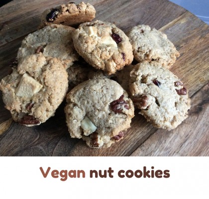 vegan nut cookies 1